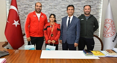 Başarılı Sporcudan İl Müdürü Çalışkan'a Ziyaret