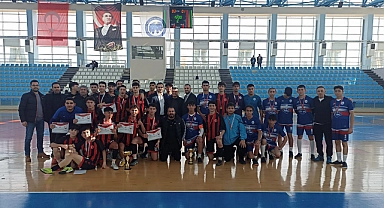 Futsal il birinciliği müsabakaları sona erdi 