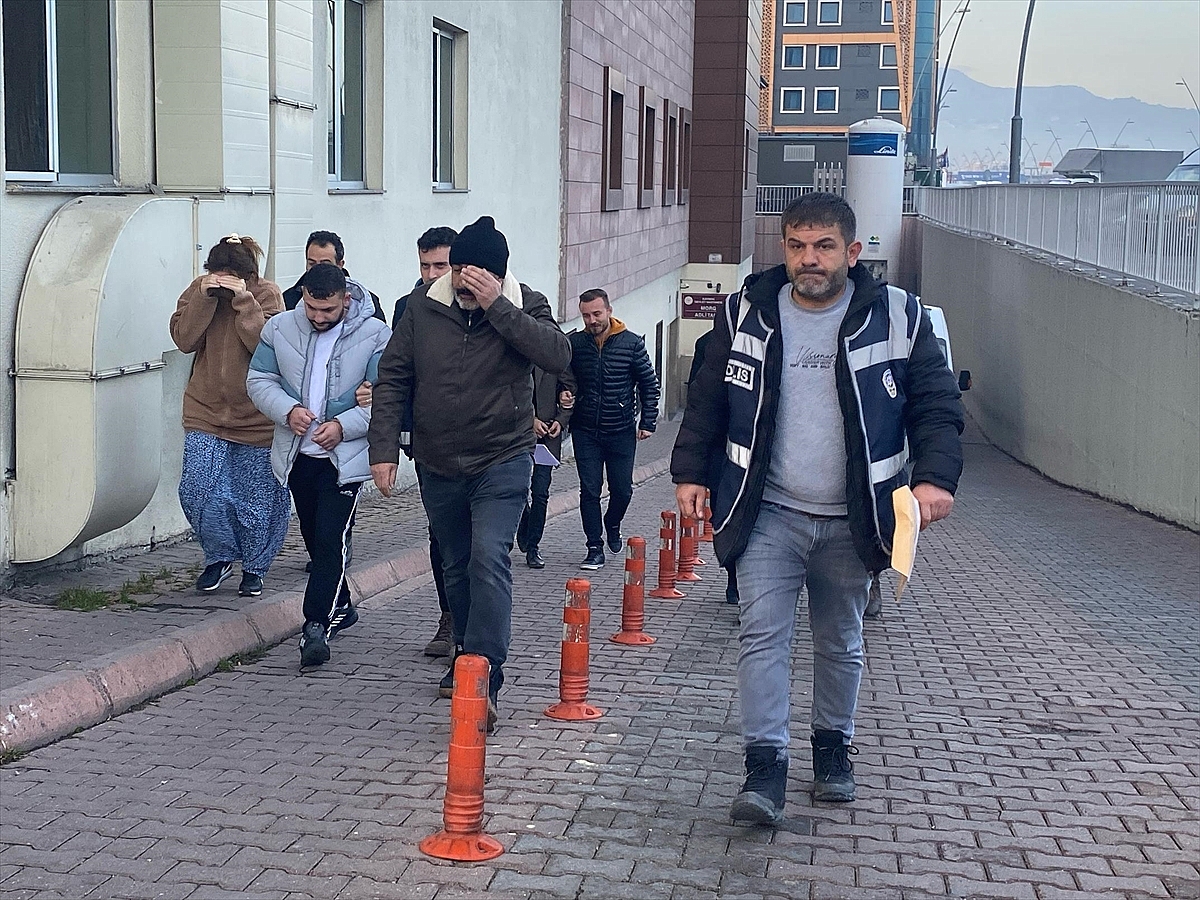 Hırsızlık operasyonunda 21 zanlı yakalandı