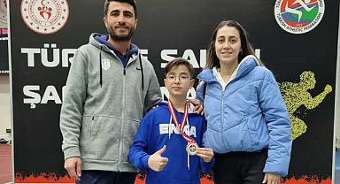 Karaman Atletizm Takımı Bursa'dan Madalyalarla Döndü