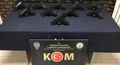 Karaman'da bir araçta ruhsatsız 10 tabanca ele geçirildi