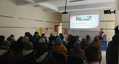 Kursiyerlere ‘Dijital Şiddet’ Konulu Eğitim