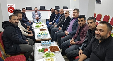 MHP Yönetimi’nden basına çiğköfte ikramı