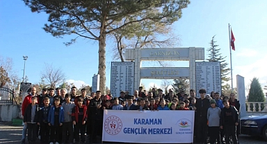 Öğrenciler Şehitliği Ziyaret Ederek Dua Etti