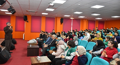 Prof. Dr. Abdullah Harmancı, Öğrencilerle Buluştu