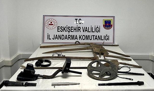 Sit alanında izinsiz kazı yaptıkları iddiasıyla 4 zanlı tutuklandı