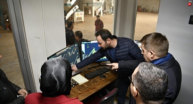 Vali Sarıibrahim Palet Üretim Tesisini İnceledi