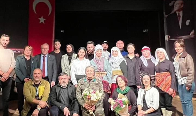 "Yolda Onlar da Vardı" Büyük İlgili Görüyor