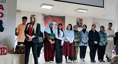 Yolda Onlarda Vardı Ankara'da sahnelenecek
