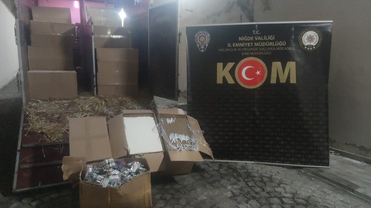 1 milyon 165 bin dolu makaron ele geçirildi