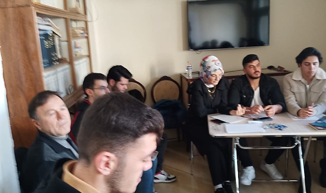 Anadolu Vakfı’ndan, Üniversiteli Gençlere Kişisel Gelişim Semineri