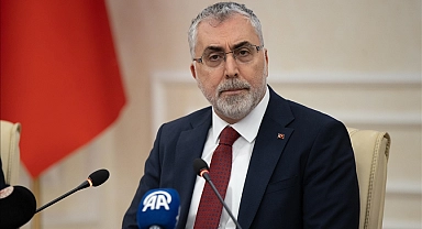 Bakan Işıkhan: (Emeklilerin bayram ikramiyesinde artış talebi) Hükümet olarak bu adımı atmaya hazırız