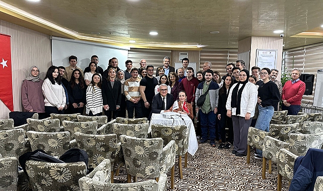 "Dünyada ve Türkiye’de STEM Eğitimi ve Geleceğin Meslekleri İçin Beceriler Semineri" İKEV’de Düzenlendi