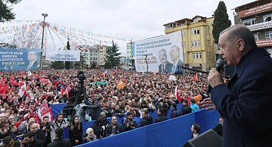 Erdoğan: Emeklilerimizin bayram ikramiyesini 3 bin liraya yükselteceğiz