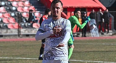 İbrahim Can Köse eski takım arkadaşını unutmadı