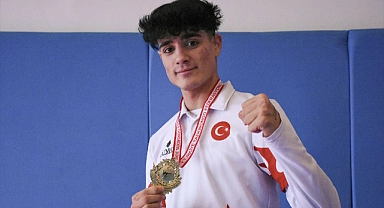 İşitme engelli milli tekvandocu Ali Can, adını dünya şampiyonluğuna yazdıracağına inanıyor