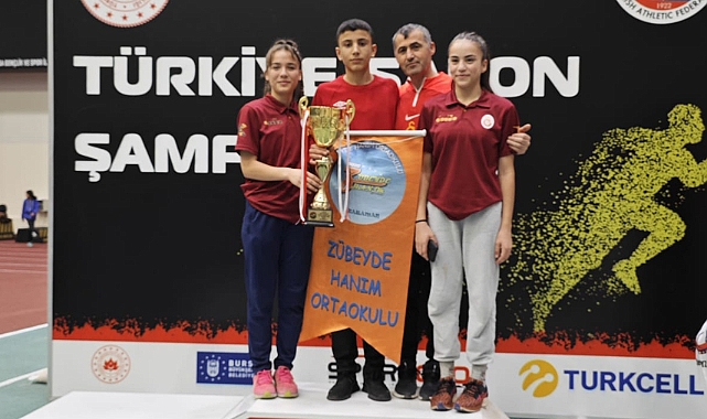 Karaman Atletizm Takımı Bursa’dan Madalyalarla Döndü