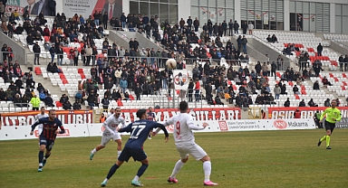 Karaman FK Yenilgisi Sonrası Düzcespor'da Teknik Heyet İle Yollar Ayrıldı