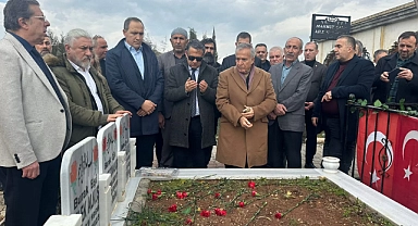 KGK'dan Deprem Bölgesine Anlamlı Ziyaret