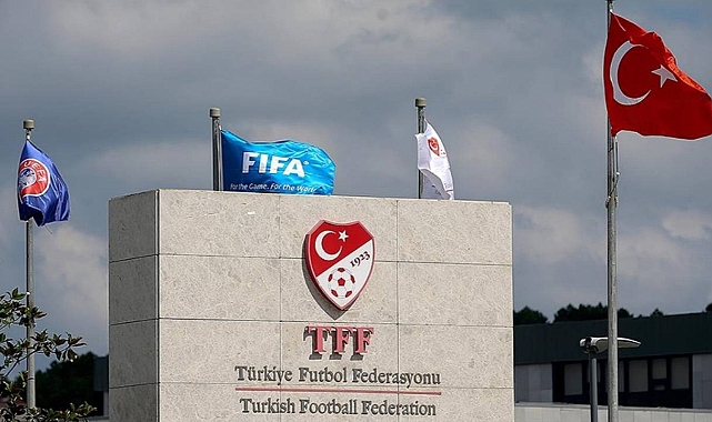 Kırmızı Grupta 8 Kulübe Para ve Hak Mahrumiyeti Cezası Geldi