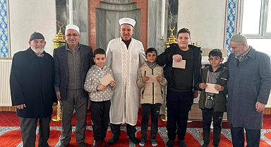 Öğrenciler ödüllendirildi