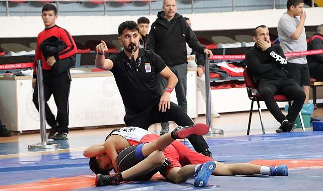 Okul Sporları Yıldızlar Güreş Grup Müsabakalarında Heyecan Başladı