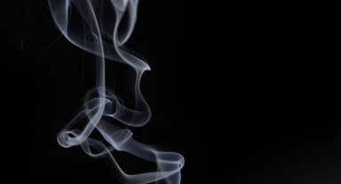 Sigara dumanına maruz kalmak çocuklarda astım ve alerji riskini 2 ila 4 kat artırıyor