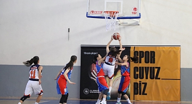 U14 Kızlar Basketbol Bölge Şampiyonası'nın Karaman Etabı Sona Erdi