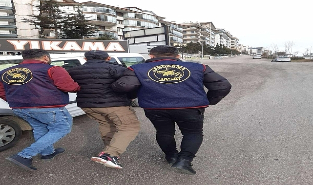 Uyuşturucu operasyonlarında 6 kişi yakalandı
