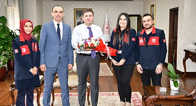 Vali Sarıibrahim 112 personelini makamında kabul etti