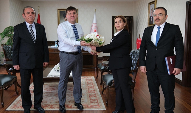 Vali Sarıibrahim: “Vergi Geleceğimizin Anahtarıdır"