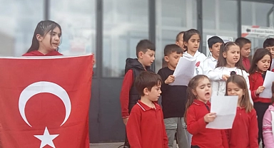 Çanakkale Zaferi'nin 109. Yılı Atatürk İlkokulu'nda Coşkuyla Kutlandı