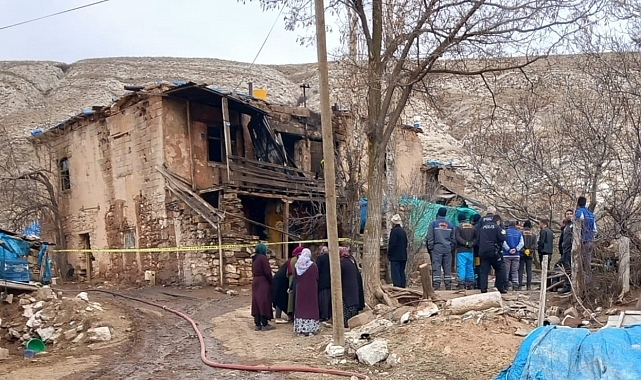 Evde çıkan yangında 1 kişi öldü