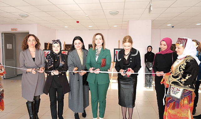 Güzel Sanatlar Lisesi öğrencilerinden kadınlar gününe özel etkinlik