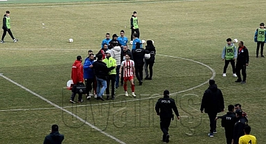 Isparta maçında çıkan olaylar Karaman FK'yı yaktı
