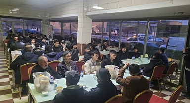 Karaman'da genç hafızlar iftarda buluştu 