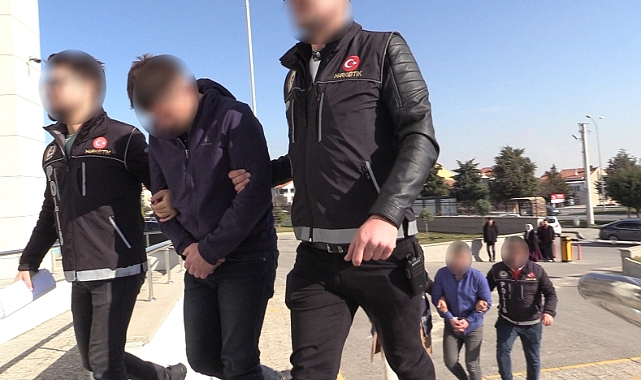Karaman'da metamfetamin ele geçirildi, 2 kişi tutuklandı