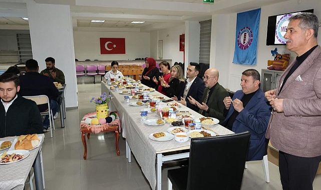 Kaymakam Kaya iftarını bakım merkezi sakinleriyle açtı