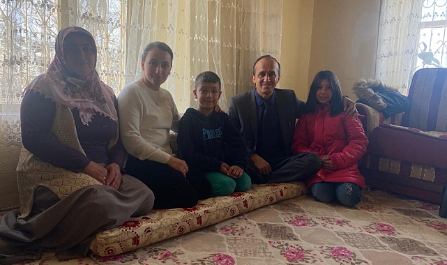 Kazımkarabekir'de Öğrencilere Evlerinde Destek Devam Ediyor