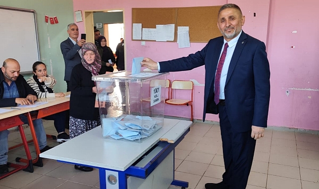 Kazımkarabekir’in Yeni Belediye Başkanı Durmuş Demir oldu