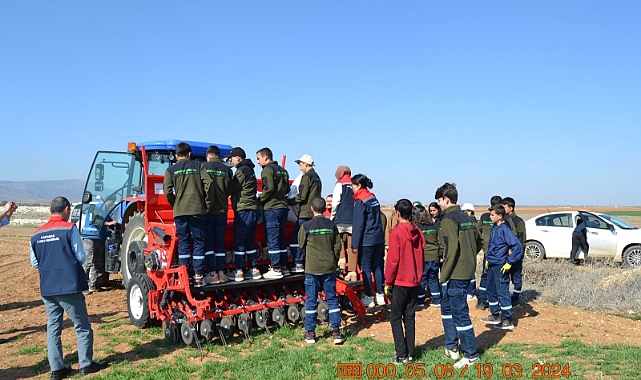 Kazımkarabekir Tarım Bölümü Nohut Ekimi Yaptı