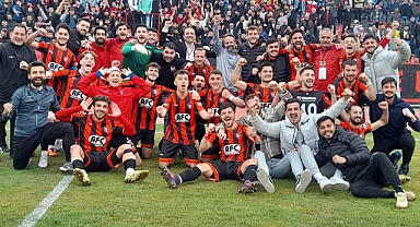 Kırmızı Grupta Küme Düşen İlk Takım Uşakspor Oldu
