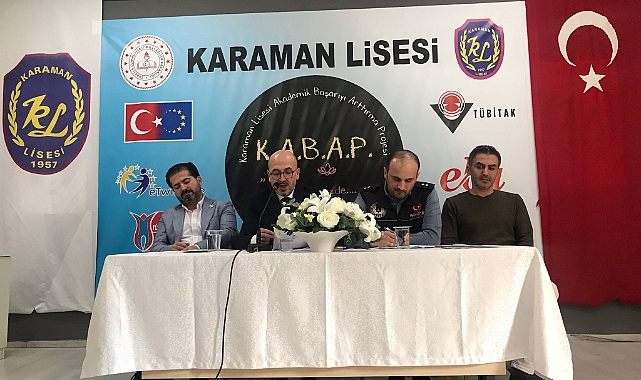 Mezun Olduğu Okulda Öğrencilere Seminer Verdi
