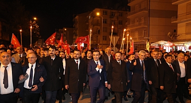 MHP’nin Yeniden Şahlanış Gecesi Coşkulu Geçti