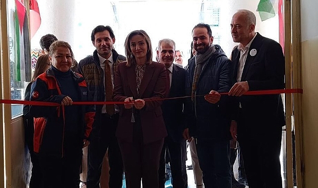 Öğrencilerden Filistine Yardım Eli
