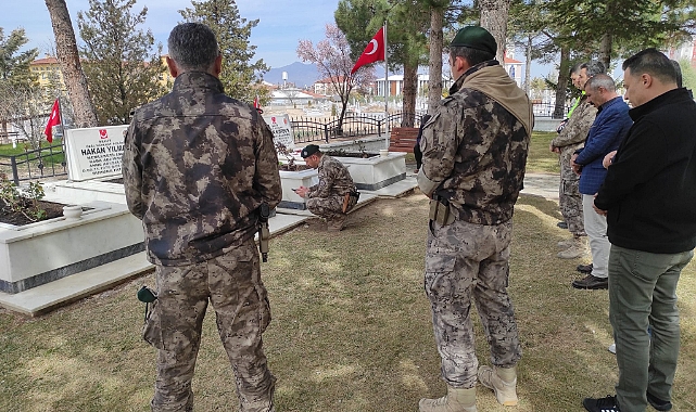 Şehidimiz Hakan Yılmaz kabri başında anıldı