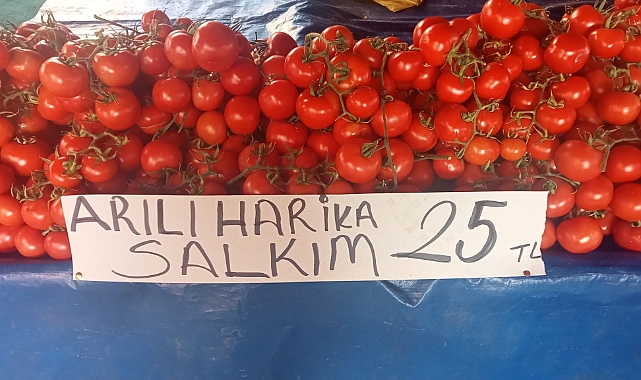 Semt pazarında Ramazan öncesi hareketlilik