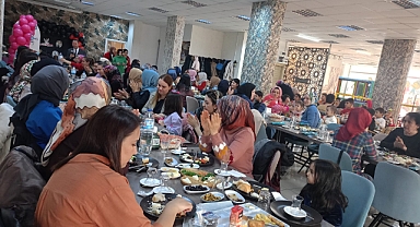 Türk Büro-Sen'li Kadınlar Kahvaltıda Buluştu