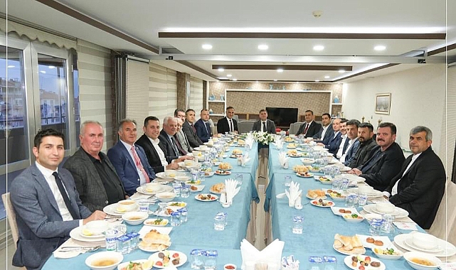 Vali Sarıibrahim, İl Genel Meclisi üyeleriyle iftarda buluştu
