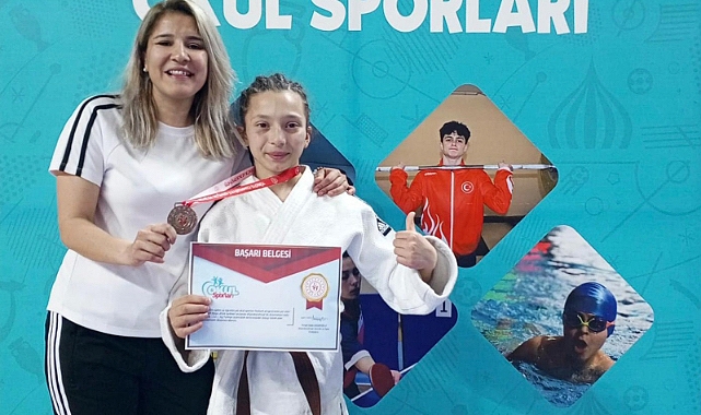 Ayşe Ceren Hancı'dan bronz madalya